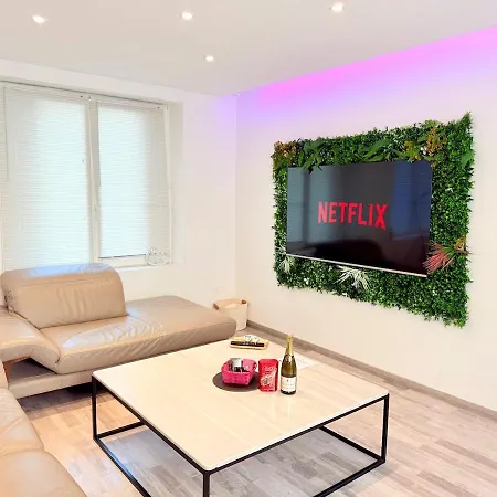 Loft Luxe - Jacuzzi - Sauna - Cinema *