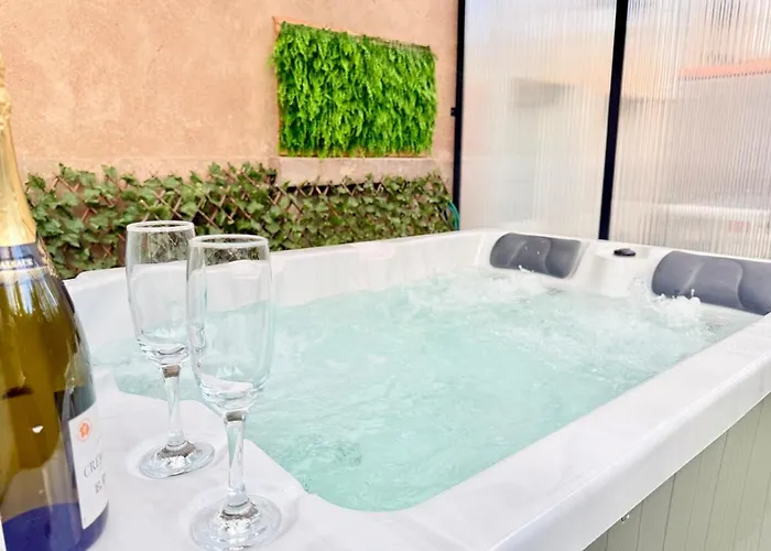 Apartman Loft Luxe - Jacuzzi - Sauna - Cinema *